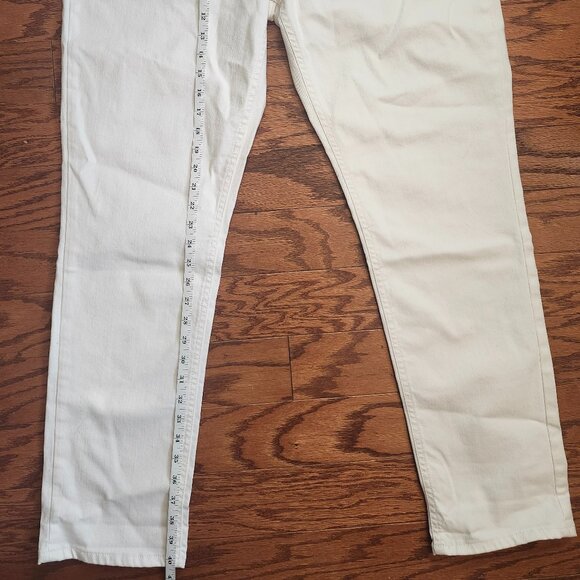 Old Navy Size 14 Tall Boyfriend Straight DROIT Cotton Blend Jeans White NWT - Picture 6 of 14